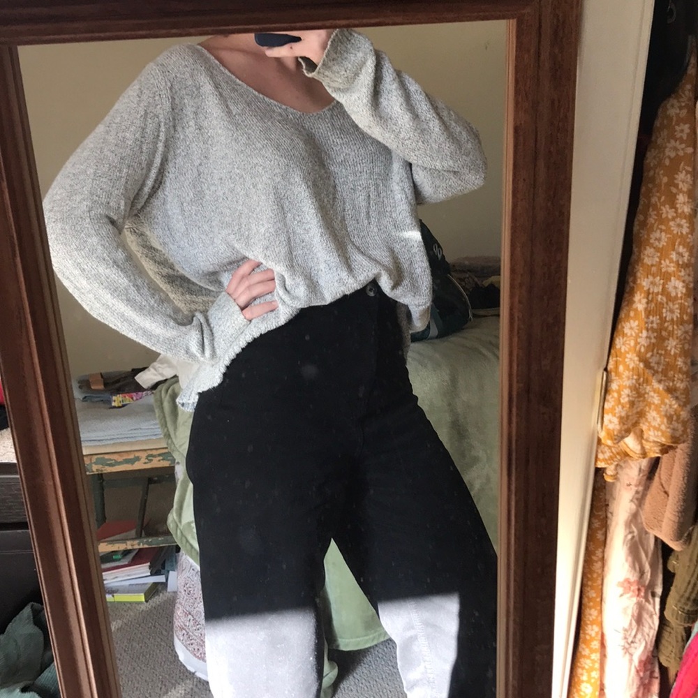 Brandy Melville Heather Gray Sweater